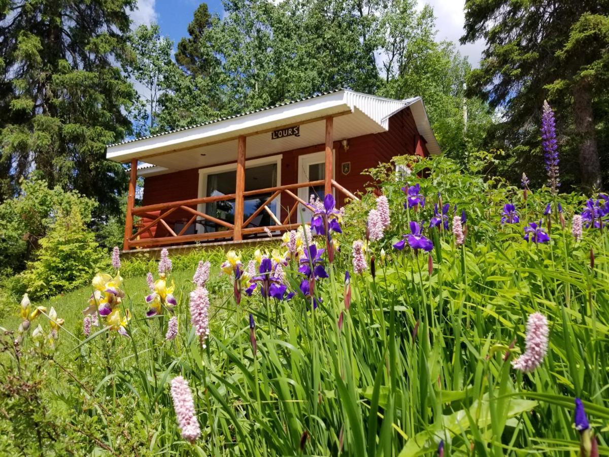 Kan-à-Mouche Pourvoirie Auberge et Chalets Saint-Michel Exterior foto